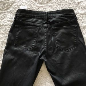 Black Leather look Levi’s Jeans 26